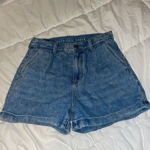 American Eagle high waisted mom shorts